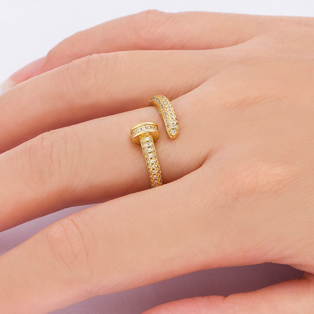 Personalizada anillo clavo