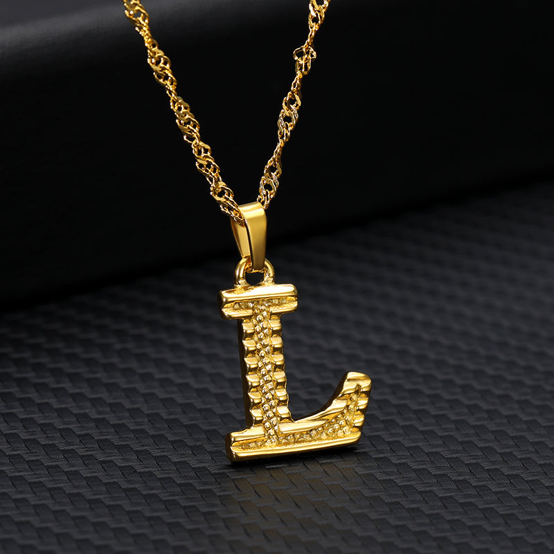 COLLAR COLGANTE chapado en oro de 26 letras
