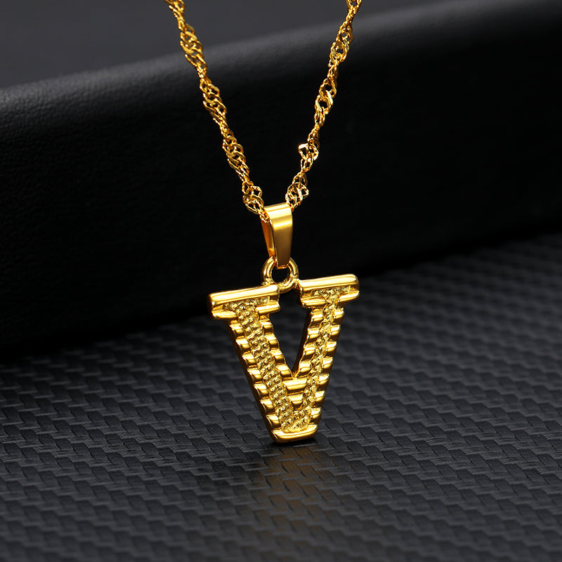 COLLAR COLGANTE chapado en oro de 26 letras
