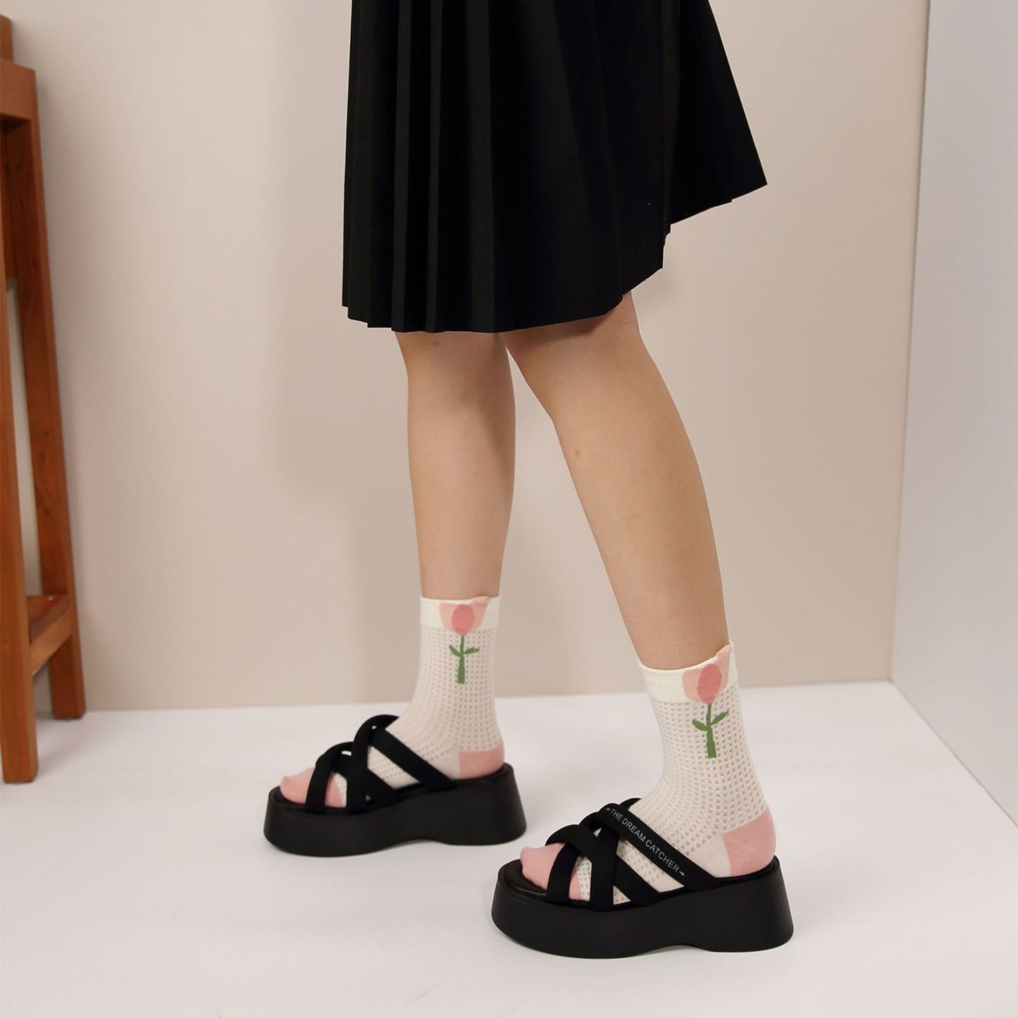 Women's Thin All-match Mid-tube Mesh Three-dimensional Trendy Socks
