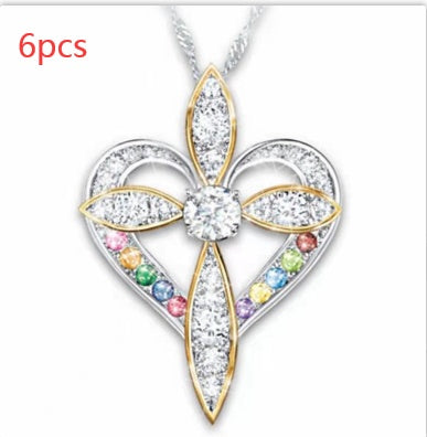 Colgante de cruz en forma de corazón de amor de moda