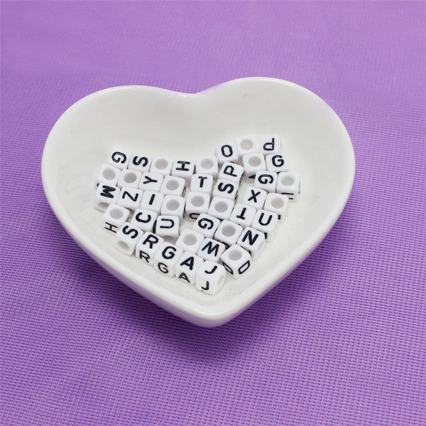 Acrylic English alphabet beads