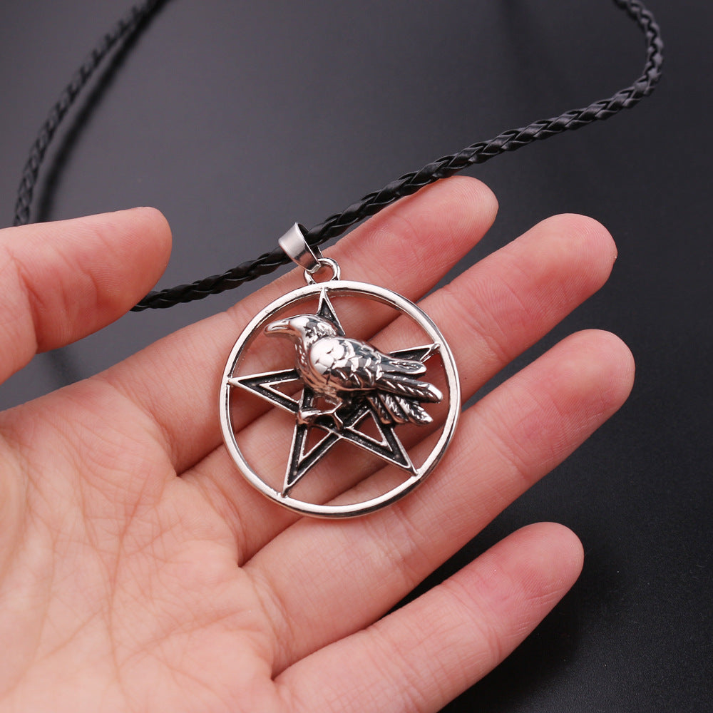 Popular Odin animal five-pointed star animal crow witchcraft necklace