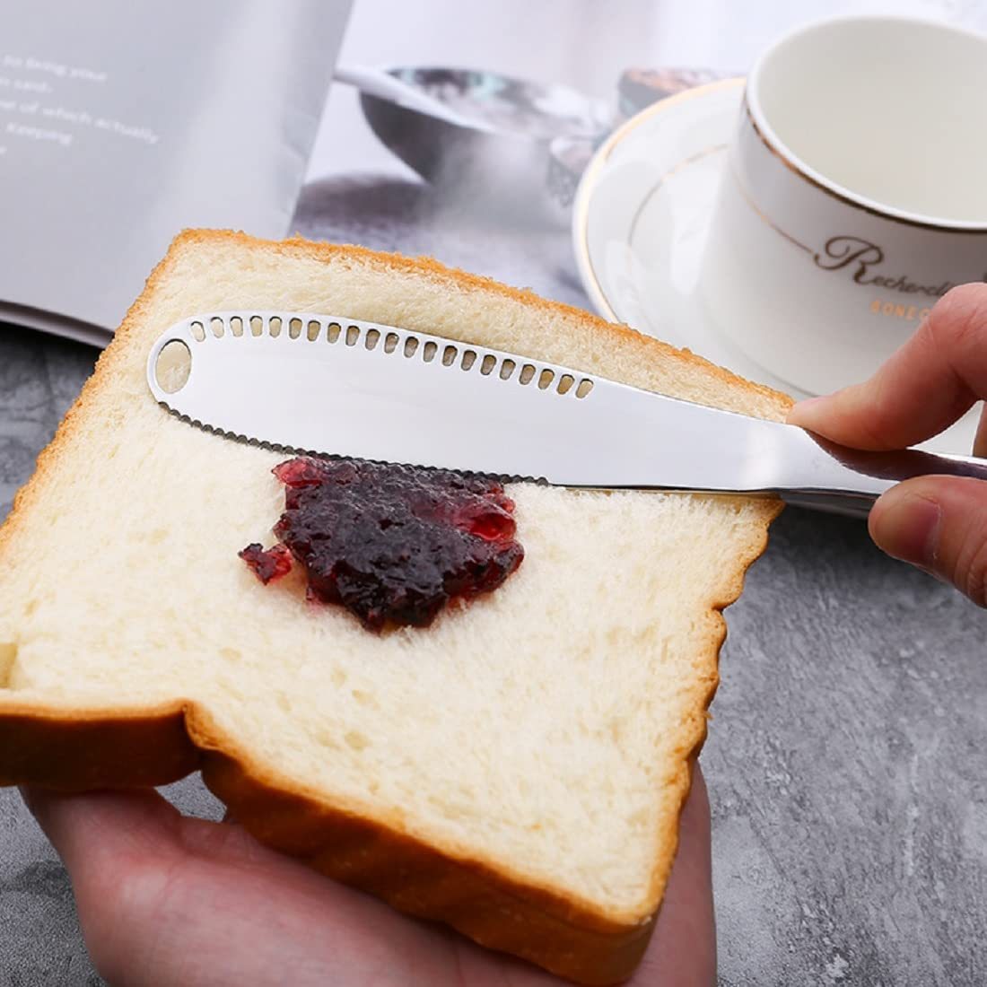Stainless Steel Butter Spreader Knife With Handle, 3 In 1 Curler Slicer Knife, Butter Knife Spreader And Curler With Holes And Serrated Edge Cheese Knife Kitchen Gadgets