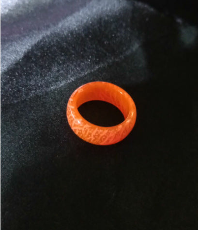 Anillo de resina luminoso de moda