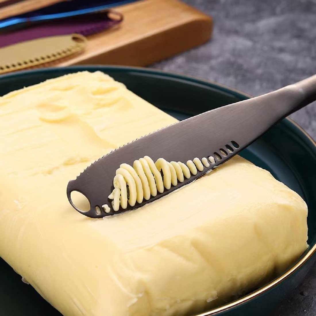 Stainless Steel Butter Spreader Knife With Handle, 3 In 1 Curler Slicer Knife, Butter Knife Spreader And Curler With Holes And Serrated Edge Cheese Knife Kitchen Gadgets