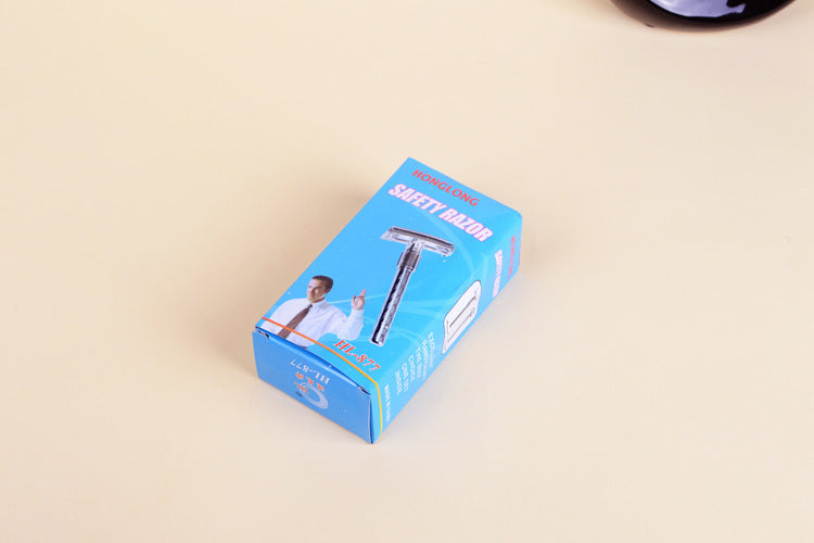 Simple classic men's vintage manual razor