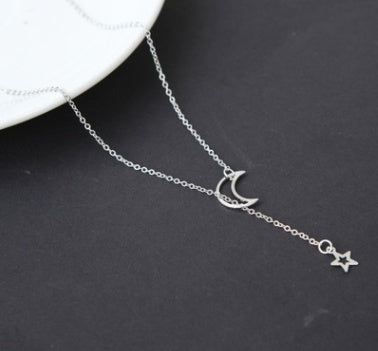 Simple Luna estrella collar clavícula cadena Collar corto