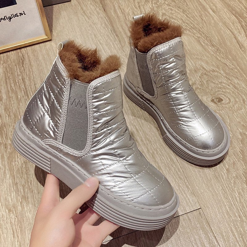 Anti-slip platform and velvet one-step snow boots