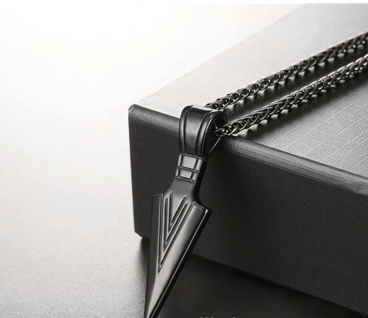 Europa América joyería hombres Acero inoxidable collar de lanza con cadena