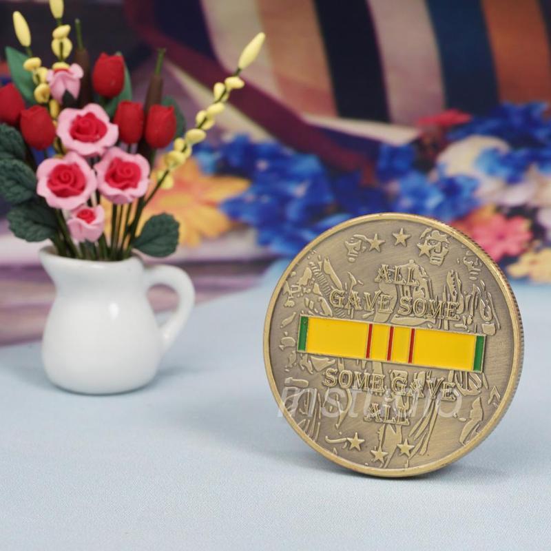 American Vietnam War Retro Colored Coins War and Peace Series Commemorative Coins