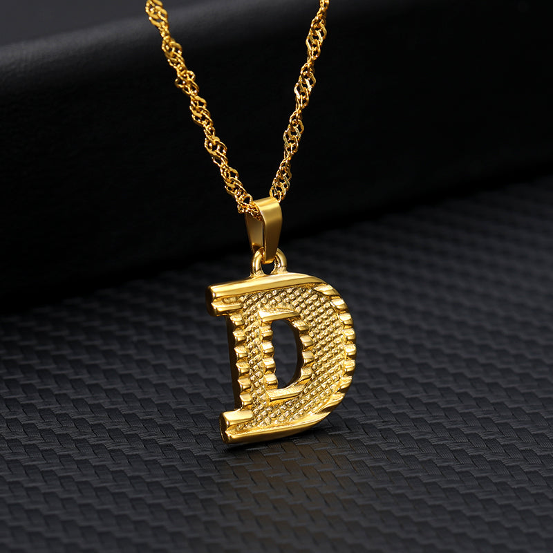 COLLAR COLGANTE chapado en oro de 26 letras