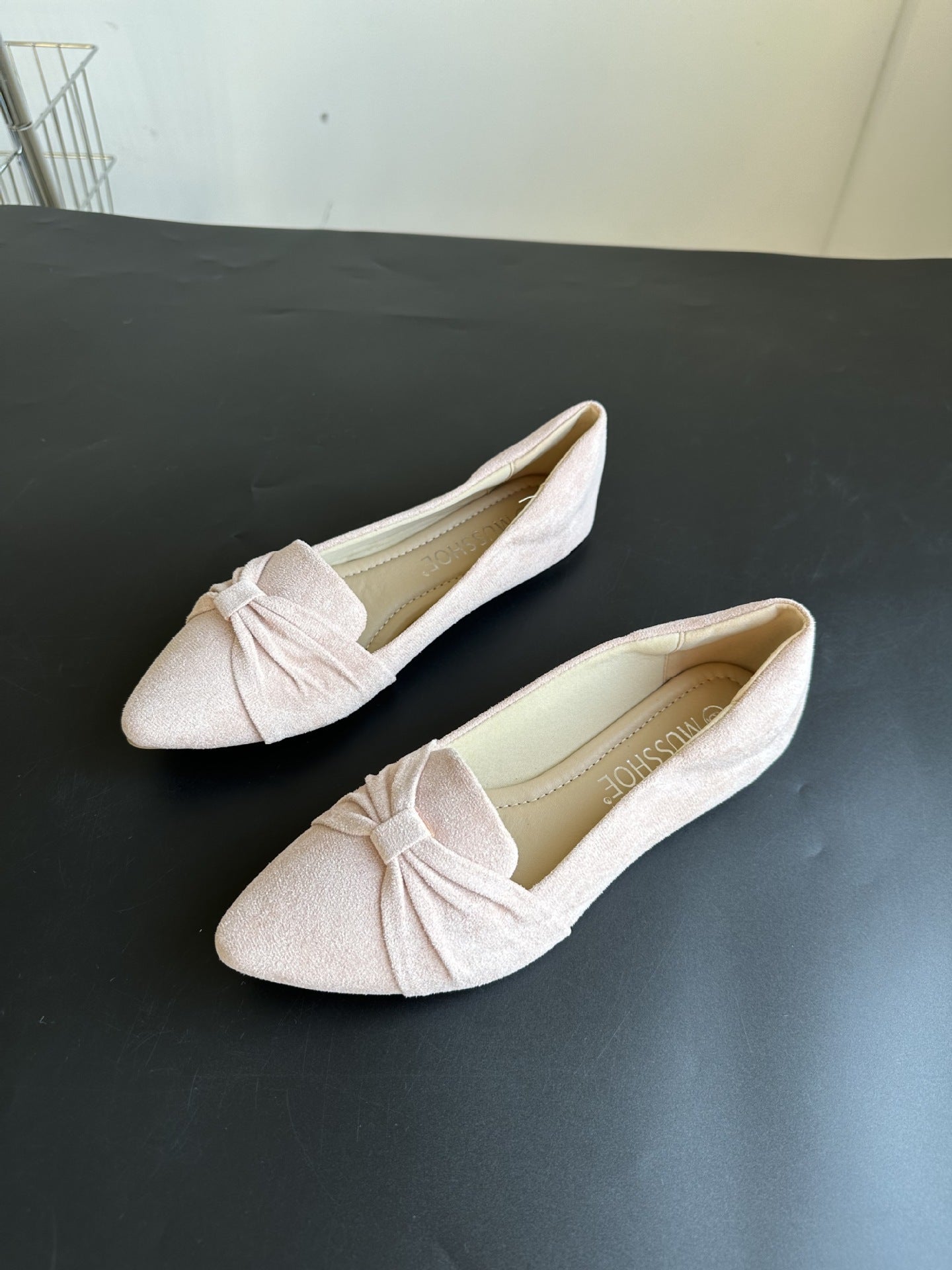 Solid Color Soft Velvet Bow Women's Casual Shoes