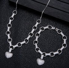 Conjunto de collar y pulsera con Micro incrustaciones en forma de corazón