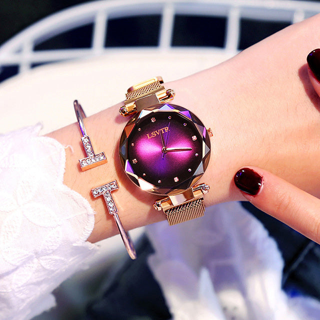 Relojes de oro rosa para mujer, reloj de pulsera de mujer resistente al agua, con diamantes, cielo estrellado y imán