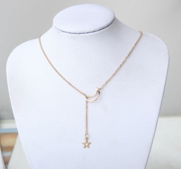 Simple Luna estrella collar clavícula cadena Collar corto