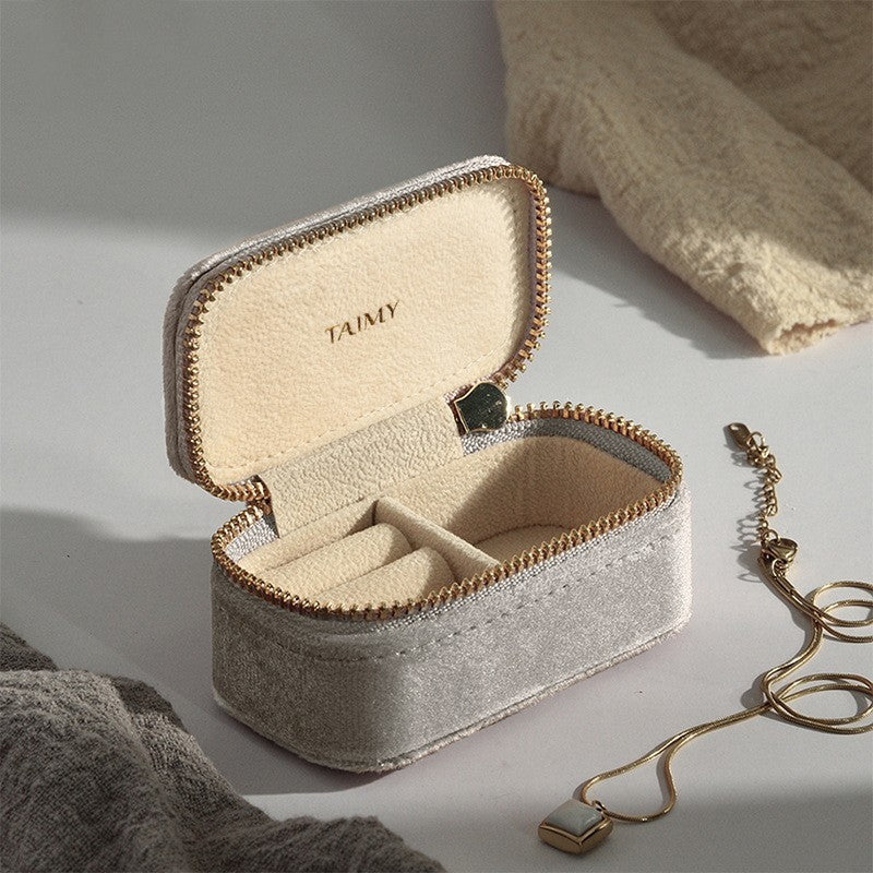 Retro Portable Jewelry Box Ring Necklace Storage Box