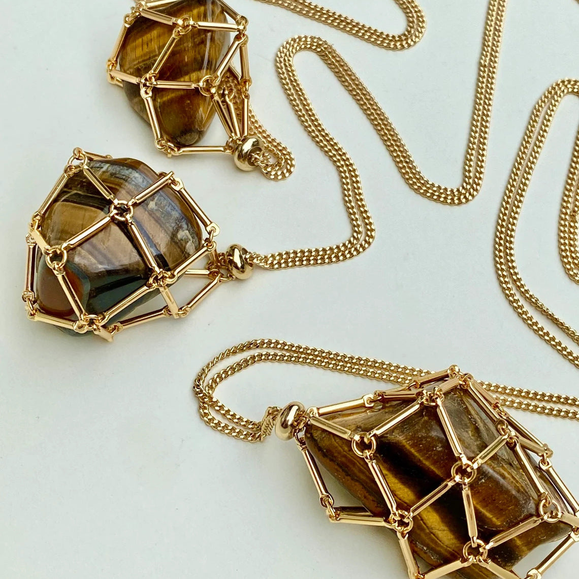 18K Golden Natural Crystal Stone Net Pocket Metal