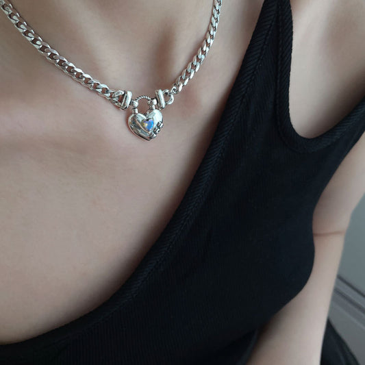 S925 plata de ley Zircon corazón suéter collar
